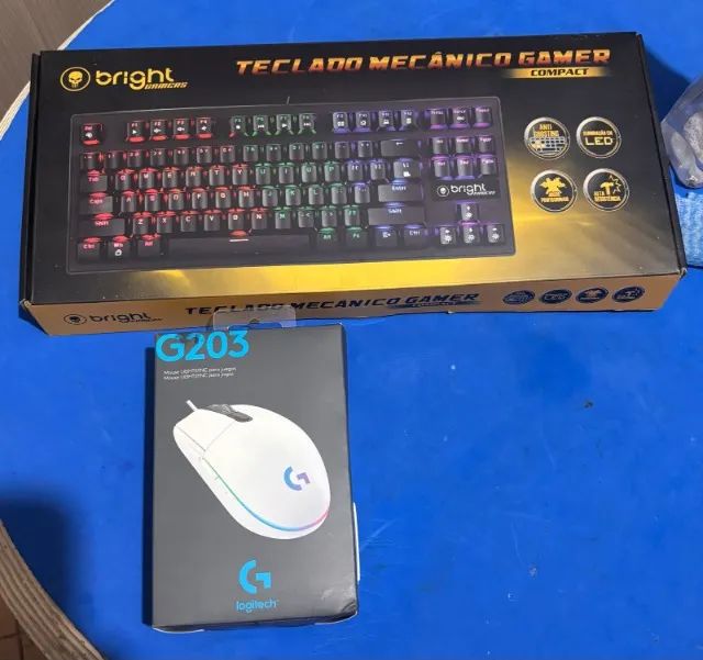 Mouse Logitech G203 + Teclado bright gamer compact (com problema)