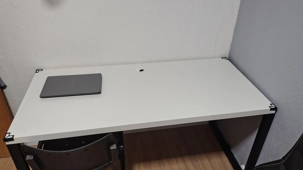 Mesa de estudos/escritório 