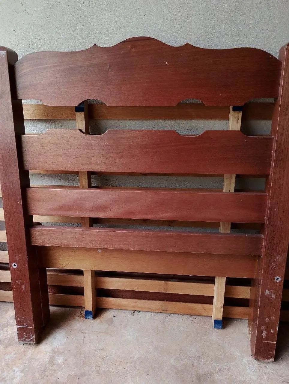 Cama solteiro de madeira maciça  - Foto 2