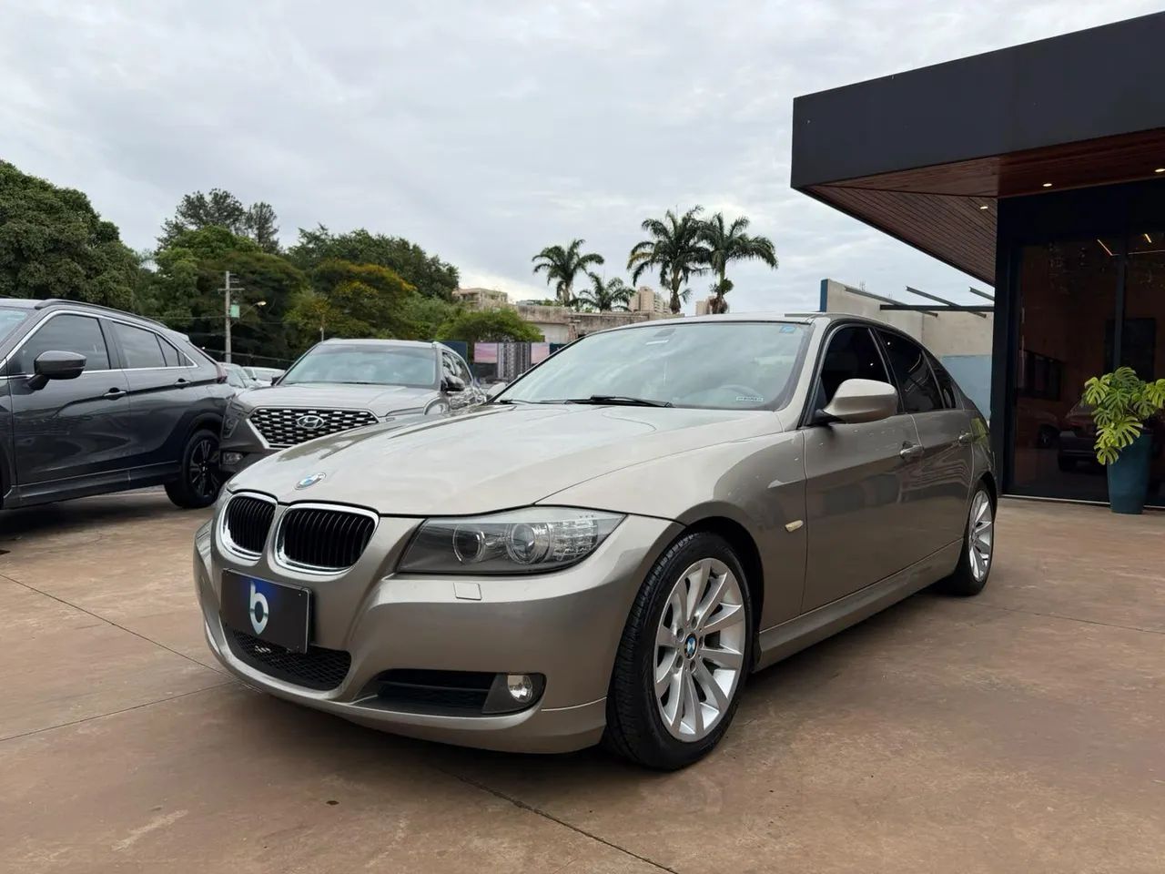 BMW 320I A 2.0 Turbo/activeflex 16V 184cv 4P 2011