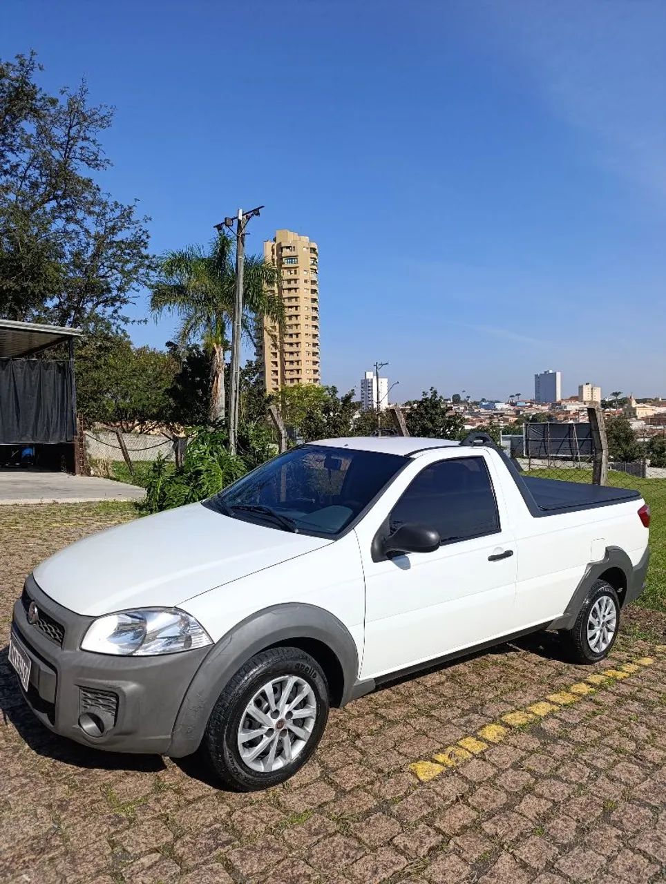 Fiat Strada Working Hard 1.4 Fire Flex 8V CS 2018 - Foto 2