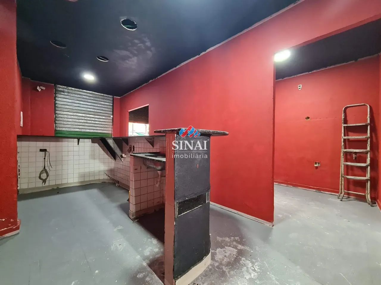 Loja com Amplo Espaço e 2 Banheiros na Vila da Penha - Foto 5