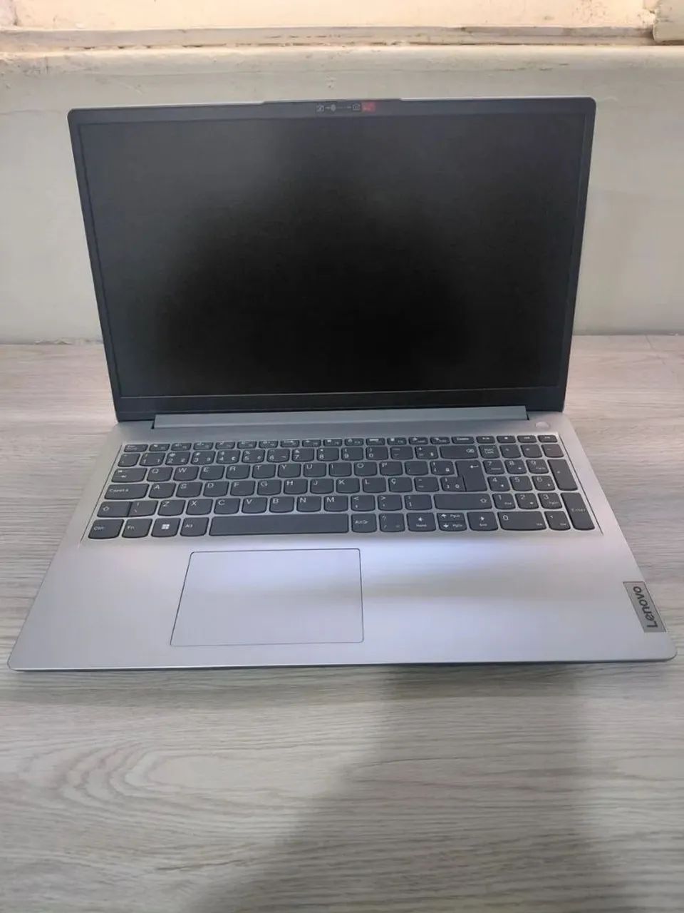 Notebook Lenovo IdeaPad 15IGL Celeron  - Foto 2