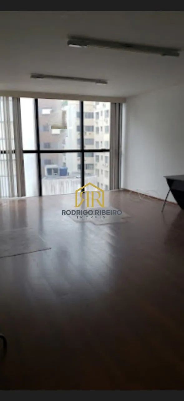 Sala Comercial 60m², no Centro - Foto 2