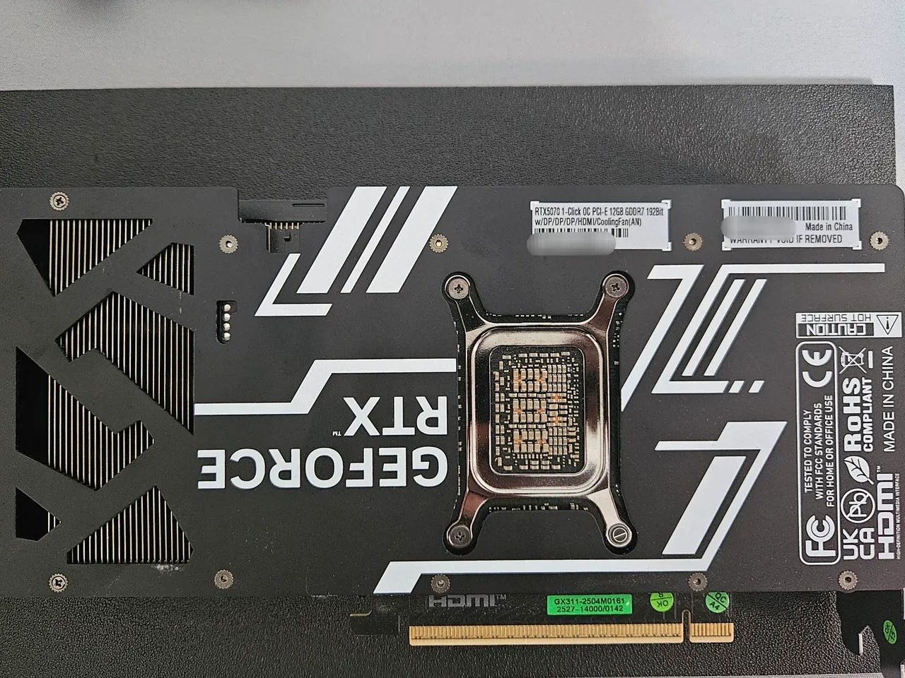 GALAX GeForce RTX 5070 12GB GDDR7<br> - Foto 3