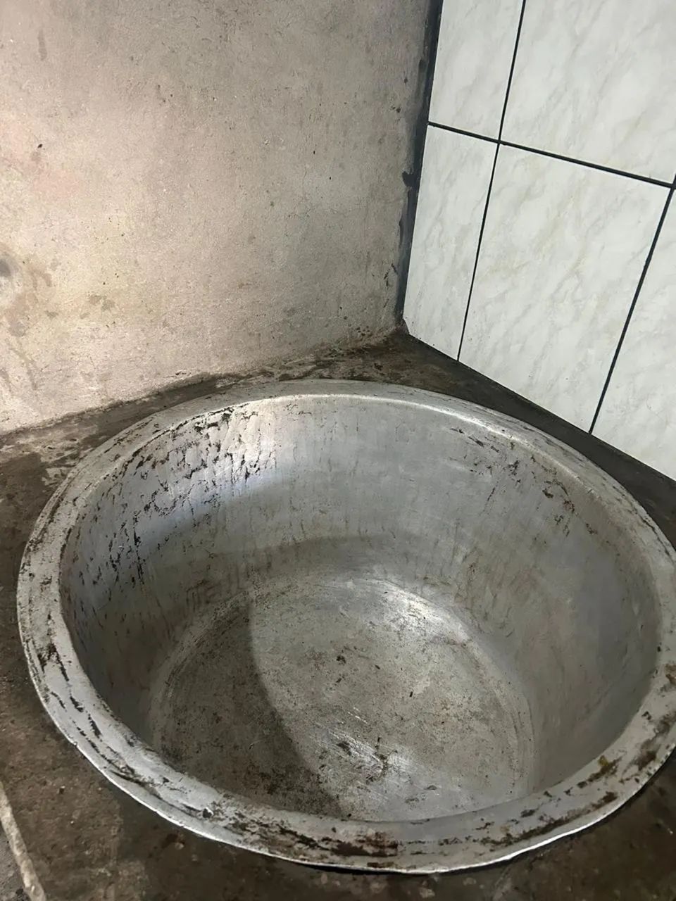 Tacho 180 litros em Alumínio Fundido - Foto 3