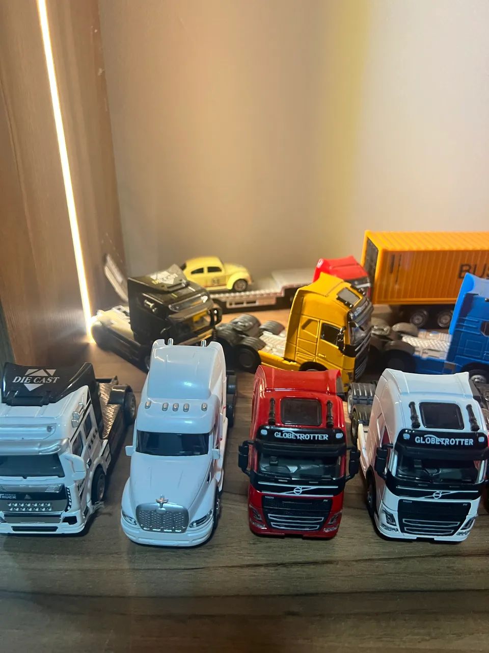 Miniaturas de carros, caminhões e máquinas  - Foto 4