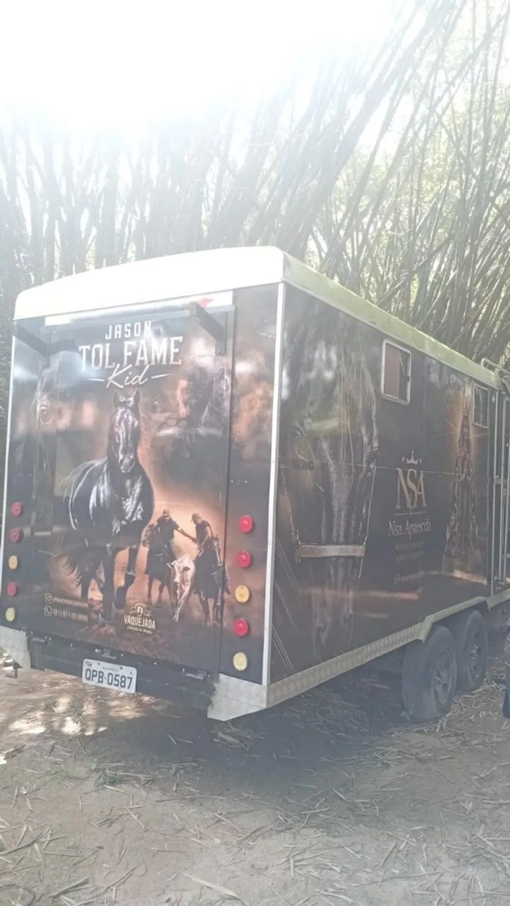 Treiler com apto para cavalos - Foto 3