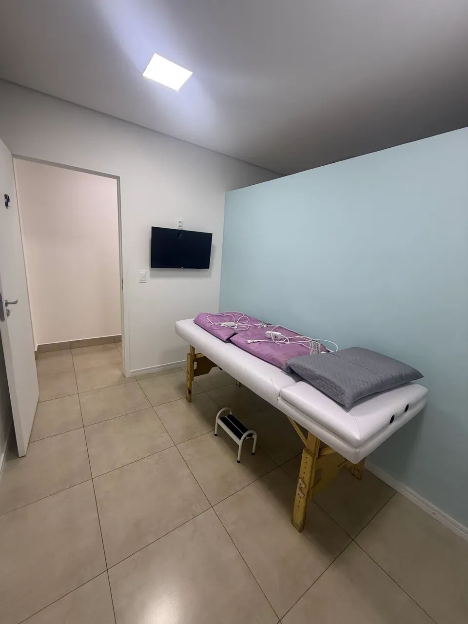 CLÍNICA DE ESTÉTICA À VENDA ? PRONTA PARA OPERAR - Foto 3
