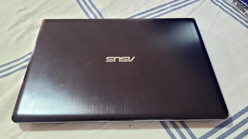 Notebook ASUS i5 Touchscreen 6GB RAM - Windows 10 - Usado, Funcionando Perfeitamente