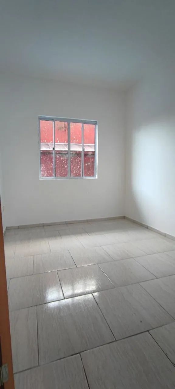 Aluga -se Apartamento. Paranaguá.