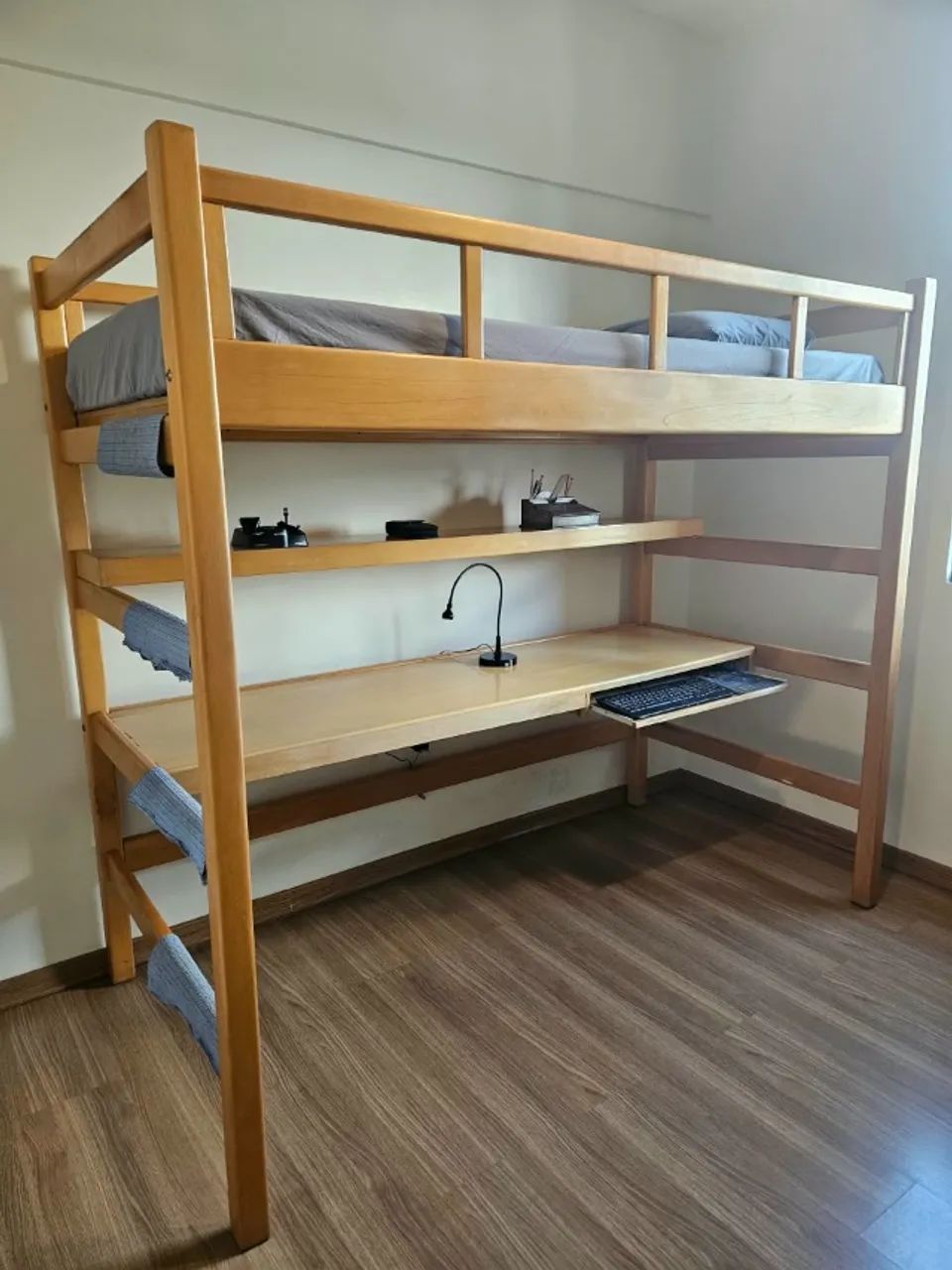 Cama Beliche Solteiro com Mesa ( Madeira Maciça )