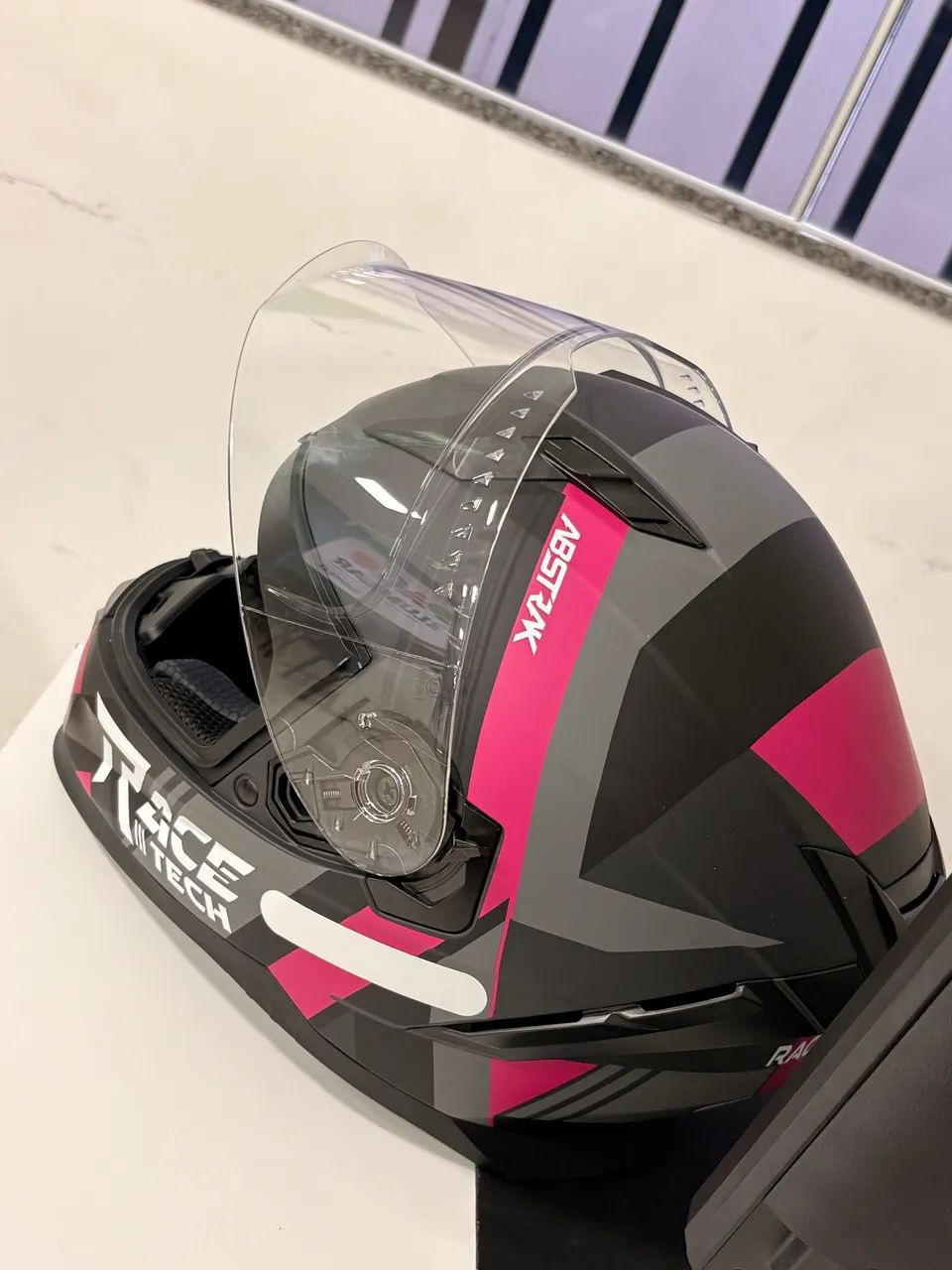 Capacete Novo