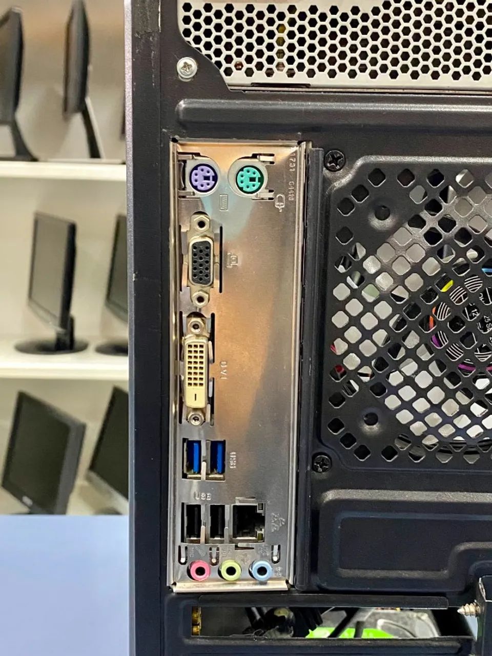 Computador Gigabyte H110 Intel Core i5-7400 8GB HyperX HD 1TB - Foto 5