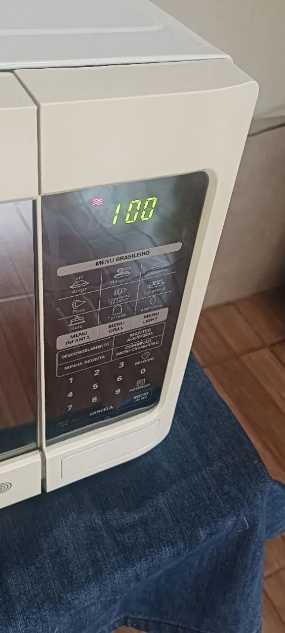 Microondas LG 30 litros  - Foto 2