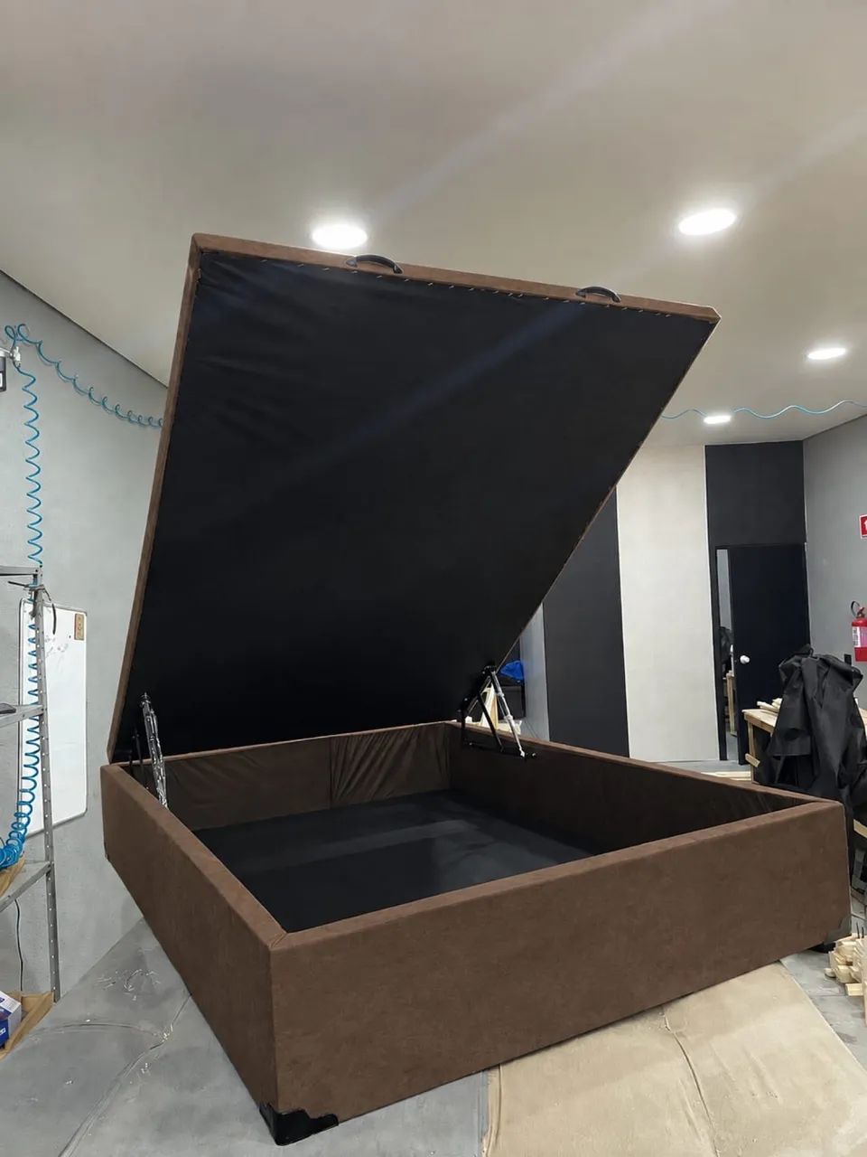 Baú casal a pronta entrega 