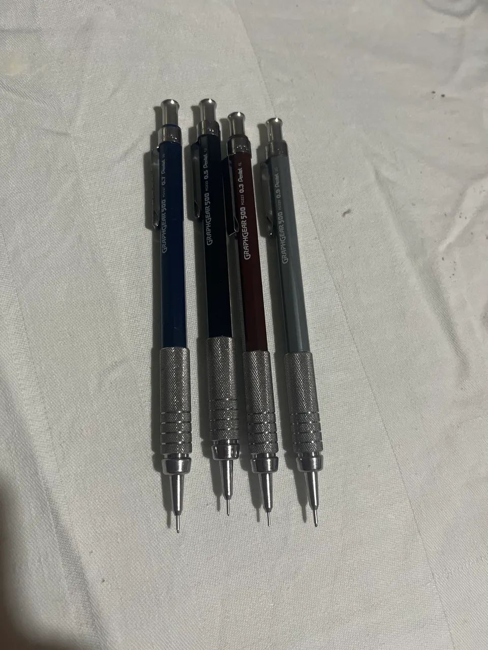 Lapiseira Pentel