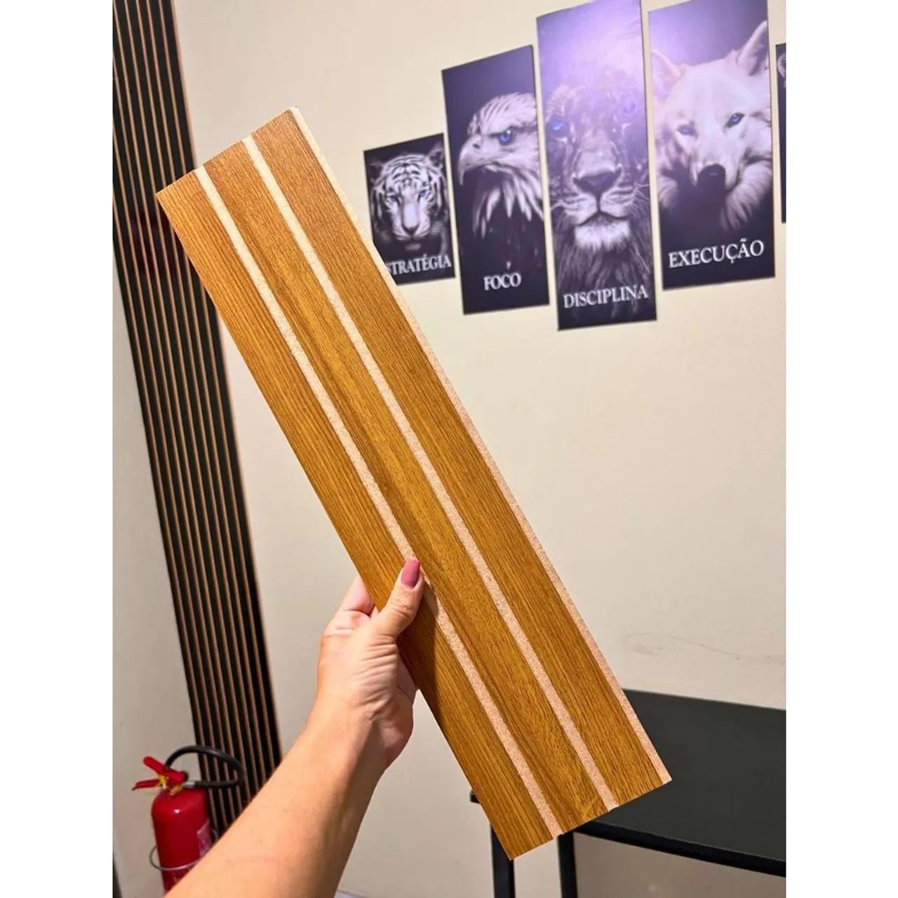 Painel MDFl ripado autocolante, fácil aplicação  - Foto 6
