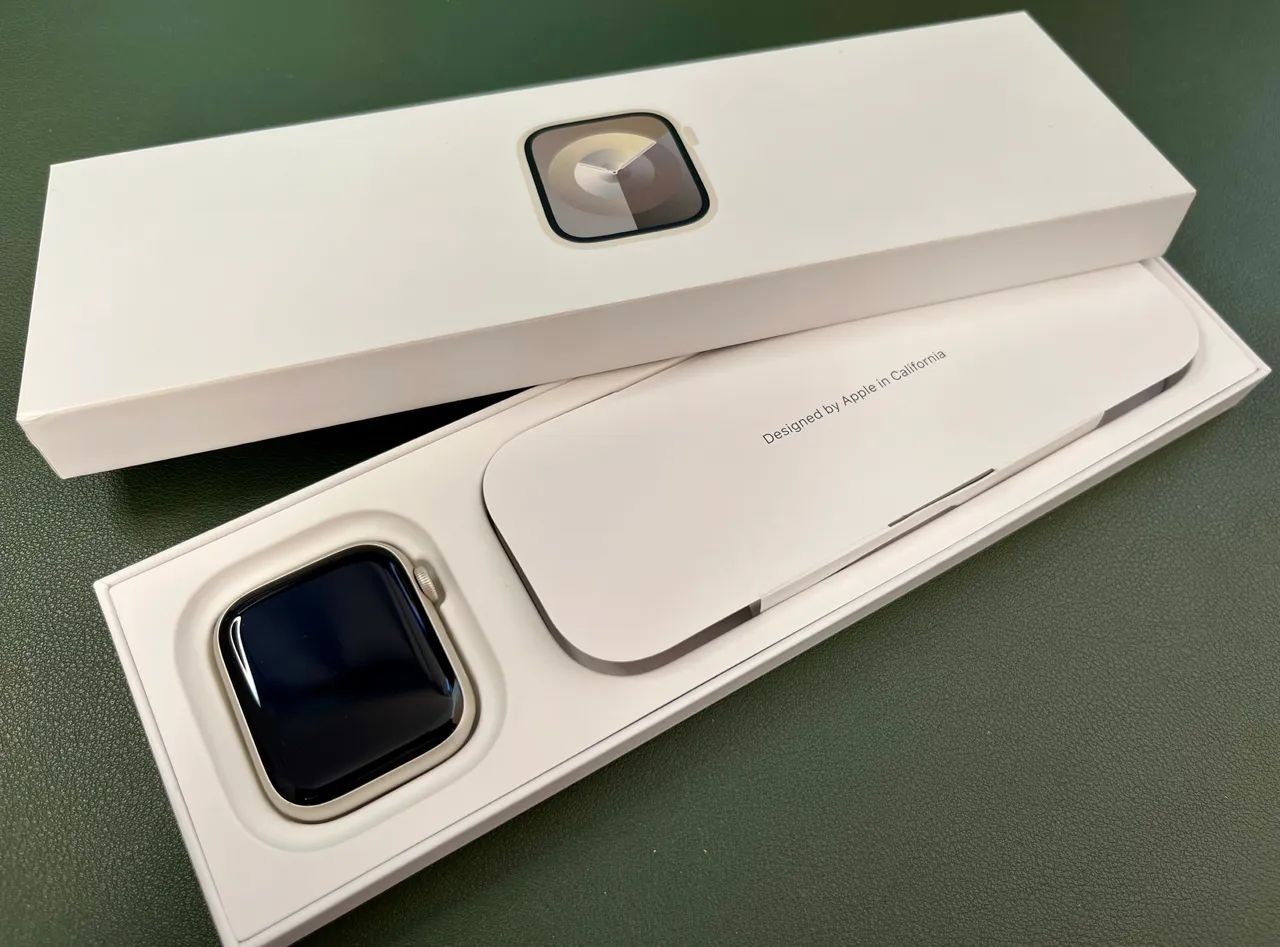 Apple Watch Series 9 45mm Starlight