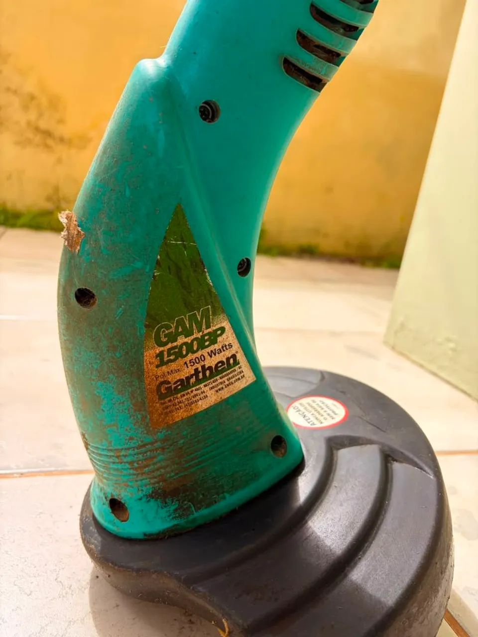 Roçadeira Garthen 1500w c/ refil de nylon (usada) - Foto 2