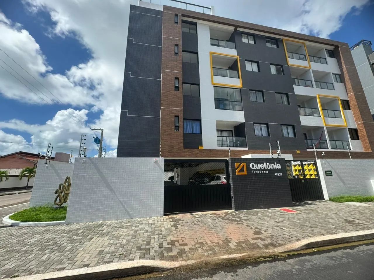 Flat todo mobiliado e projetado para locação no Intermares!