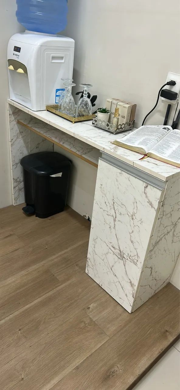 Mesa para manicure