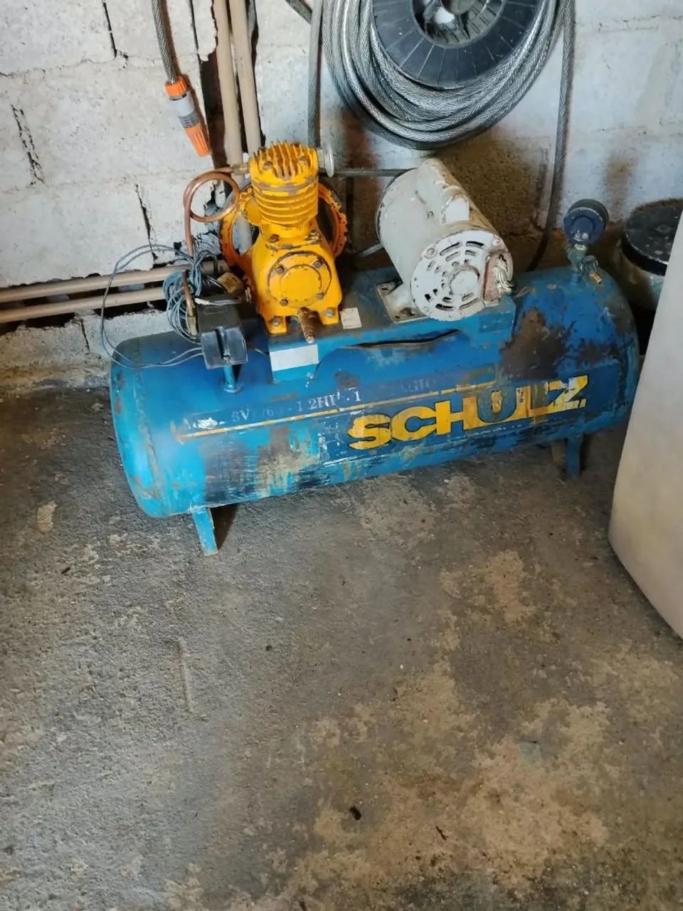 Compressor 60 litros  - Foto 2