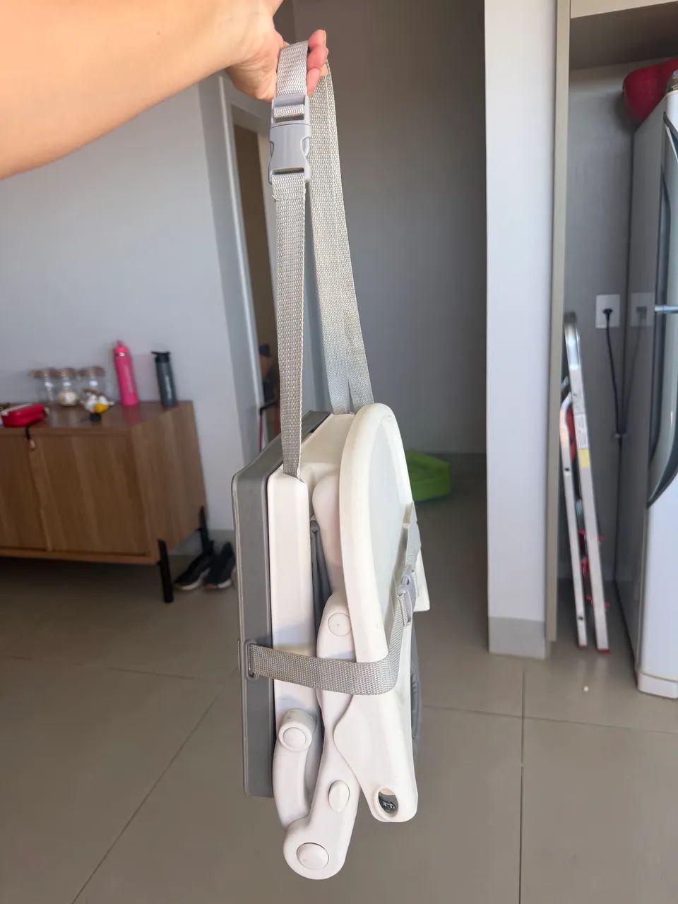 Cadeira de alimentação portátil - Foto 3