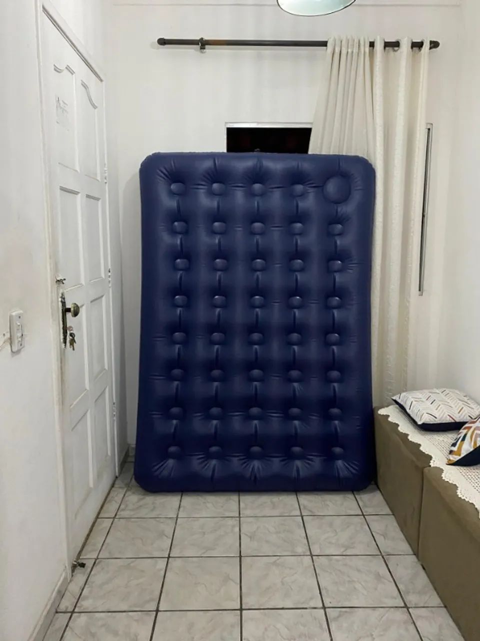 Colchão Casal Inflável Mor Com Enchedor Acoplado - Foto 2