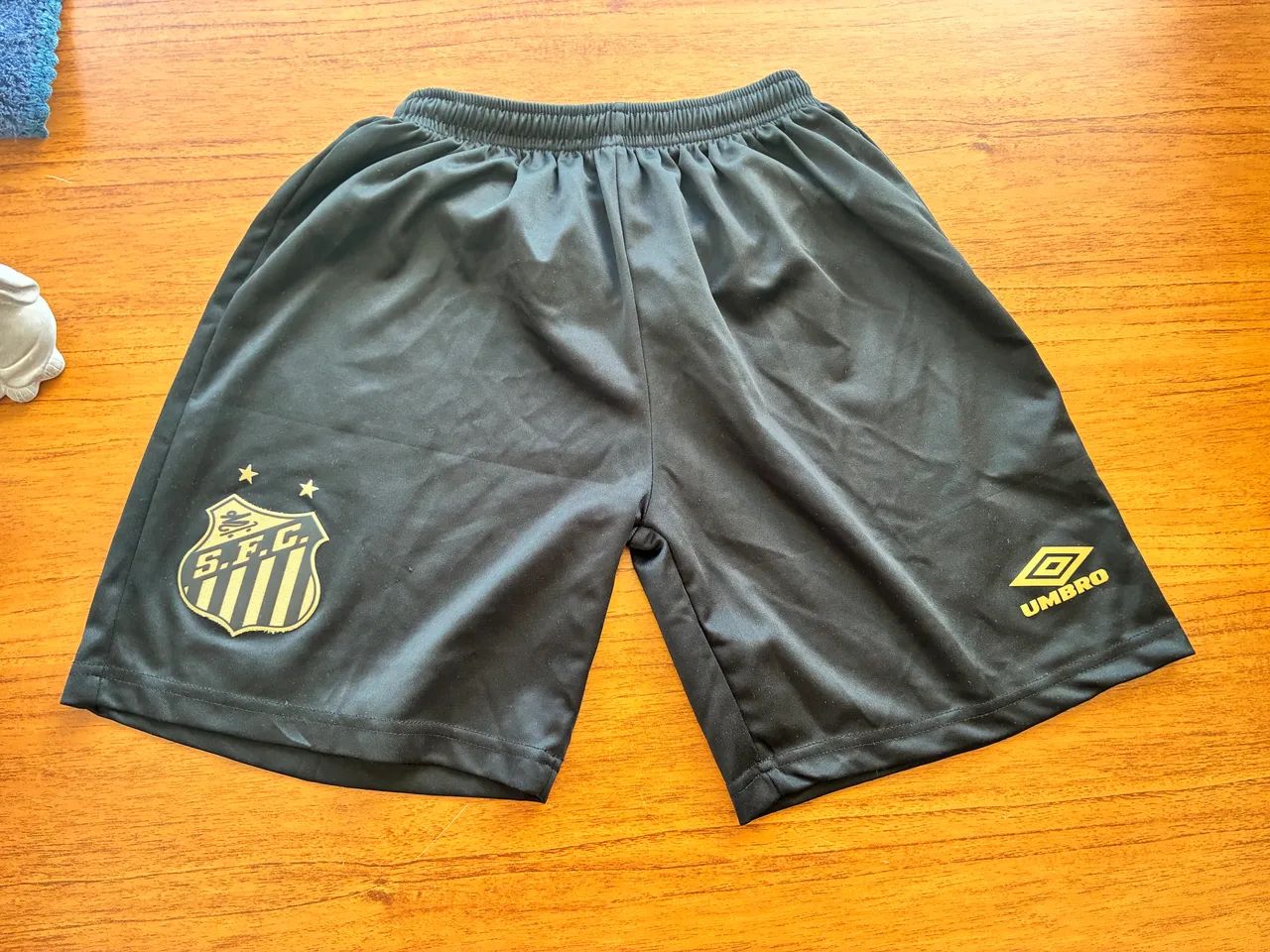 Conjunto umbro infantil santos charlie brow jr. tam 10 - Foto 2