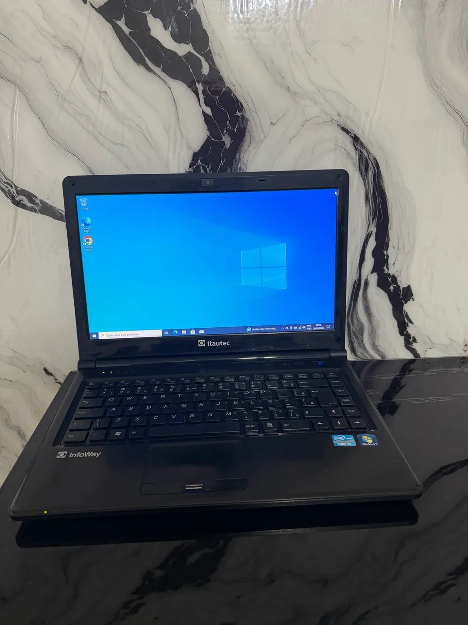Notebook Itautec Core i3 
