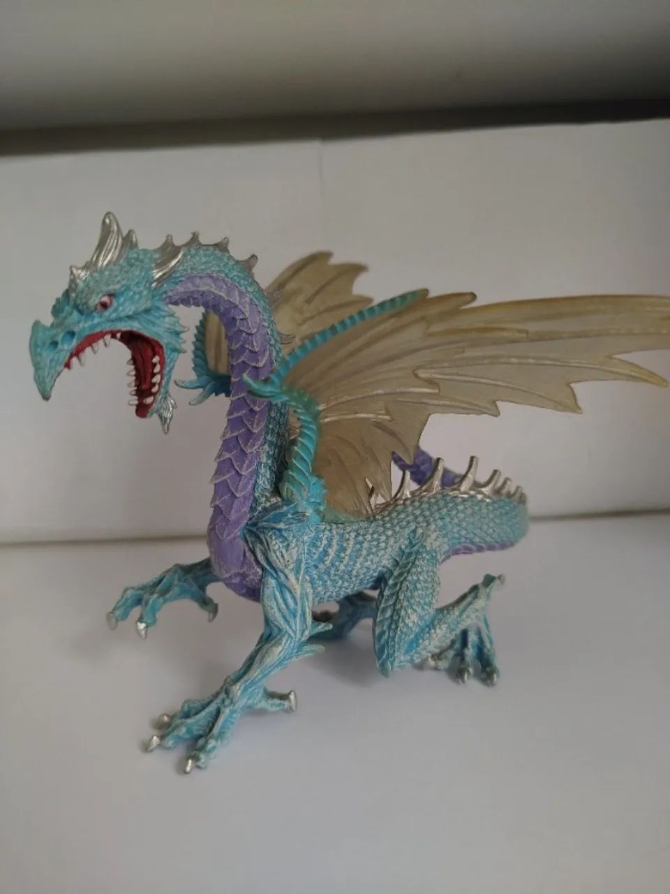 Ice Dragon Figurine - Safari Ltd. - Foto 5