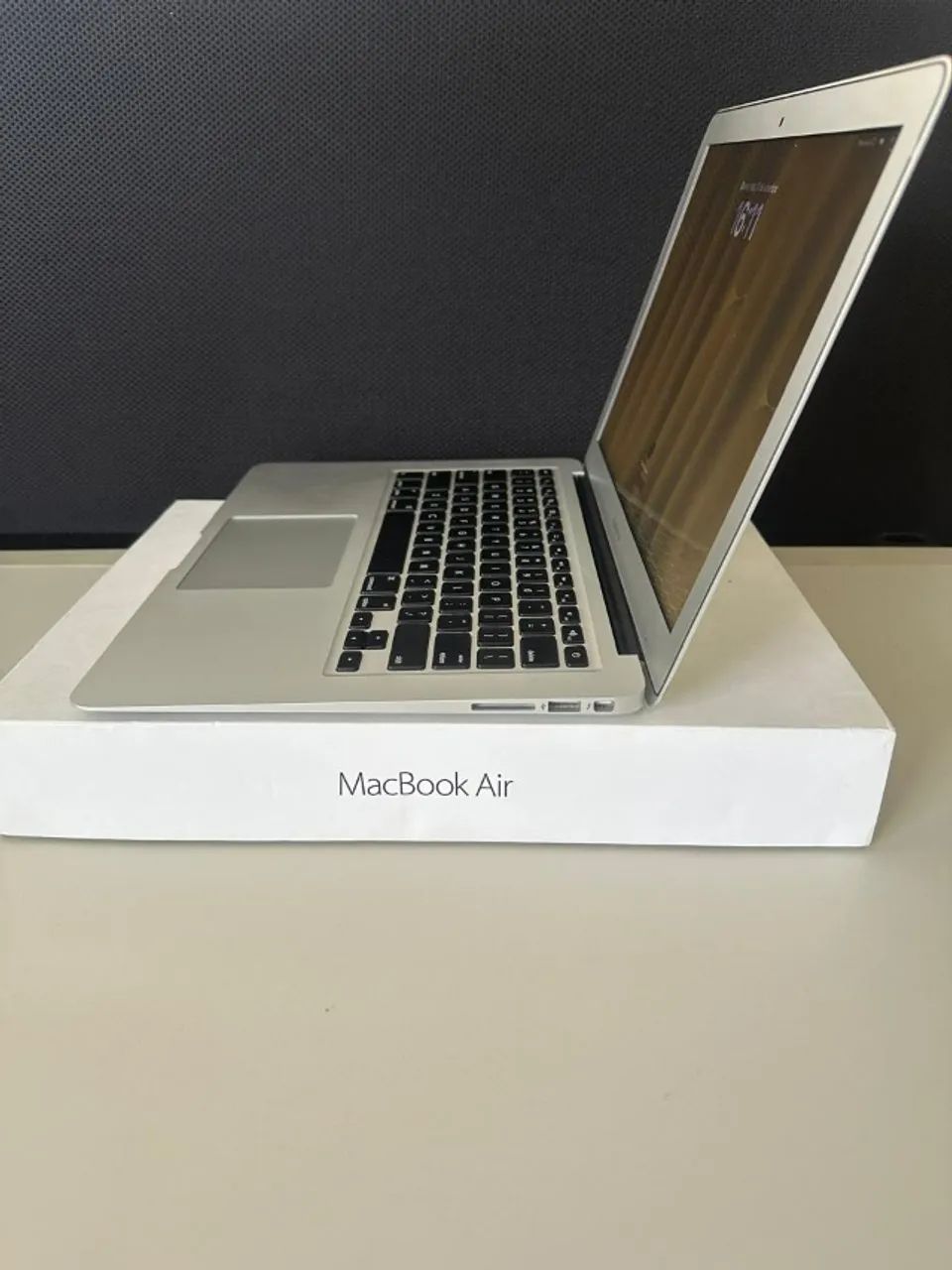 MacBook Air modelo A1466 - Foto 2