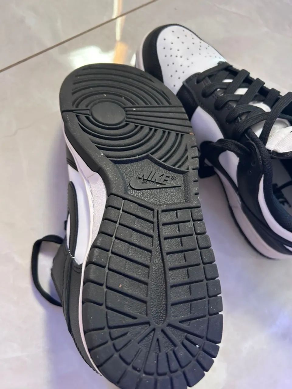 Tênis Nike Dunk Low Panda - Foto 3
