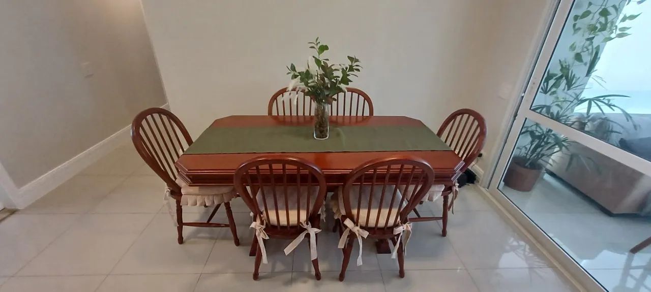 Mesa colonial rústica elegante móveis de Gramado com 6 cadeiras