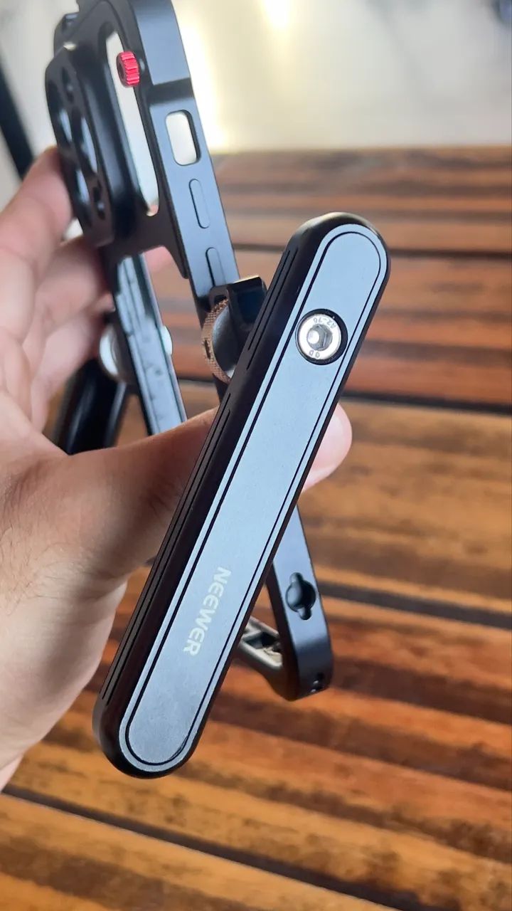 Cage para iPhone 14 Pro - Foto 5