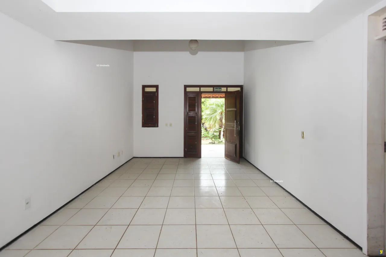 Casa comercial com 8 suítes e 2225 m² na Sabiaguaba - Foto 3