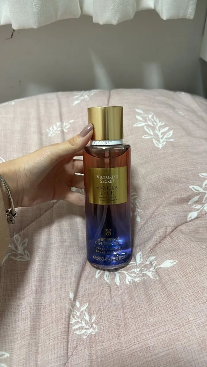2 BODY SPLASH VICTORIA SECRETS
