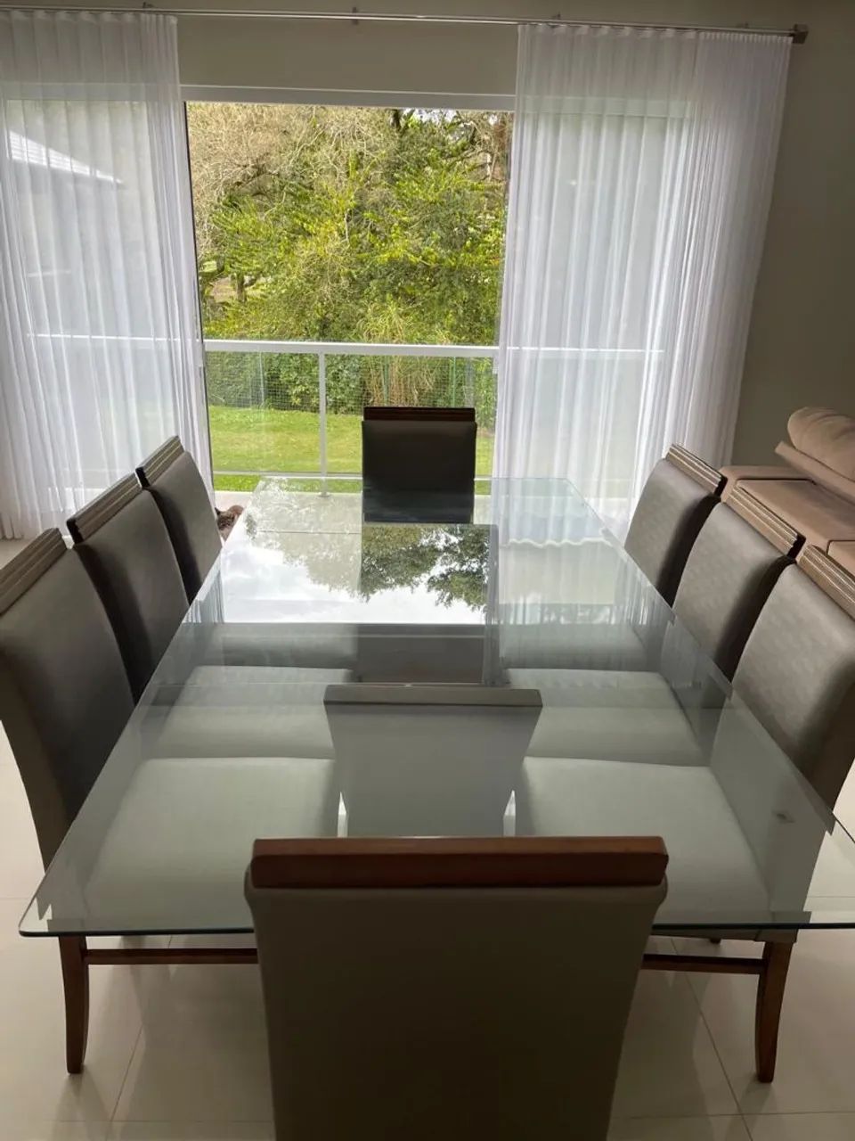 Mesa de Jantar 8 Lugares com Tampo de Vidro + 8 Cadeiras - Foto 3