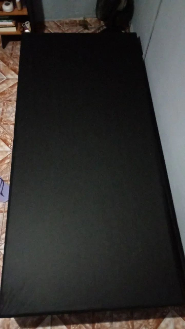 Cama box solteiro e colchão 