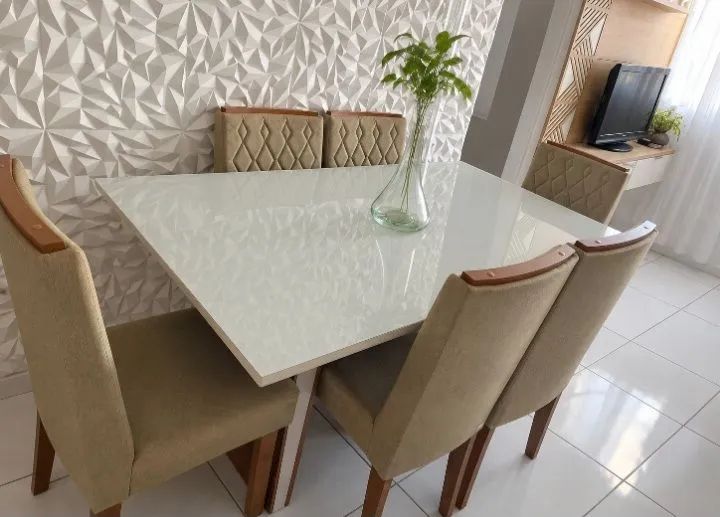 MESA + 6 CADEIRAS