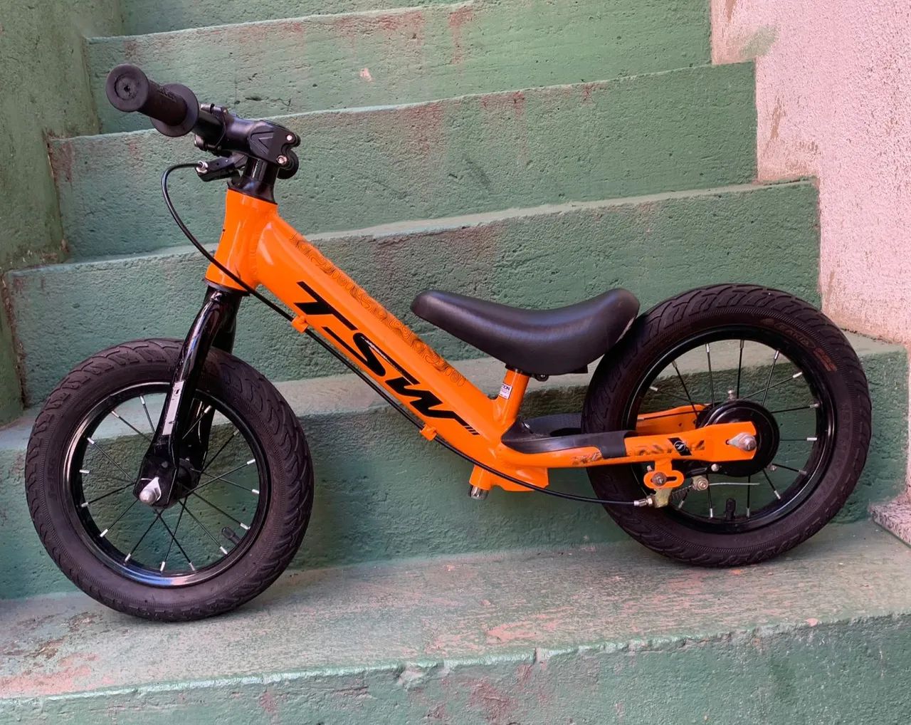 Vendo Bicicleta de equilíbrio