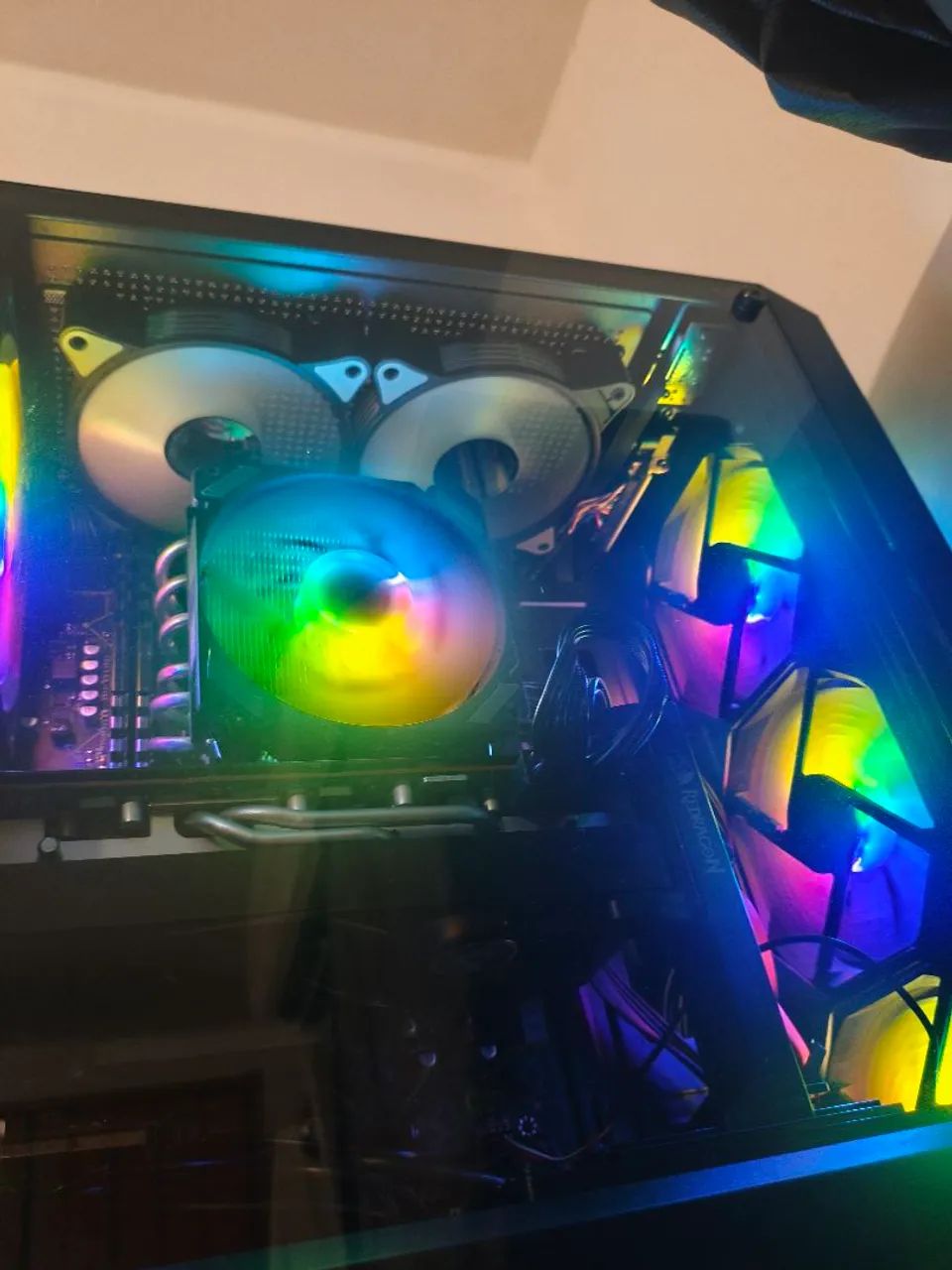 PC Gamer 32GB, Xeon 2680v4 e RX 5700 XT