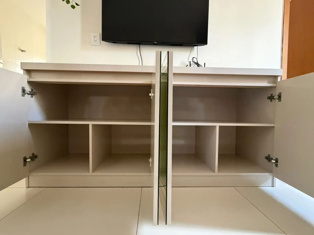 Buffet espelhado para sua sala  - Foto 4