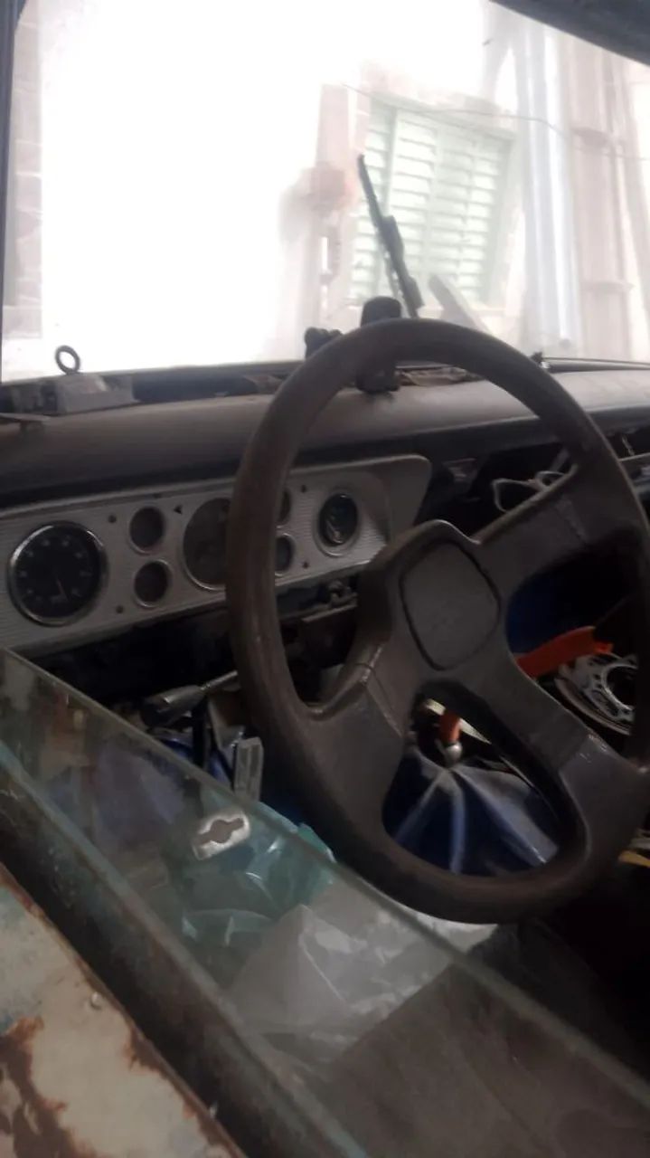 Caminhão Ford 4000