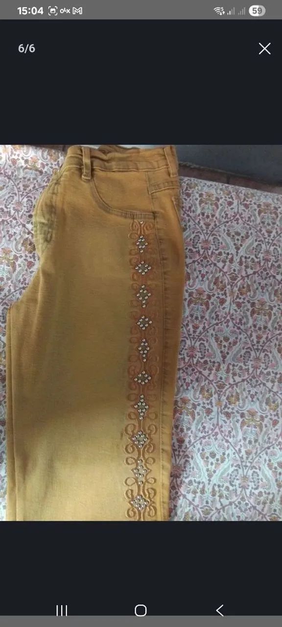 Calça linda. Nunca usada