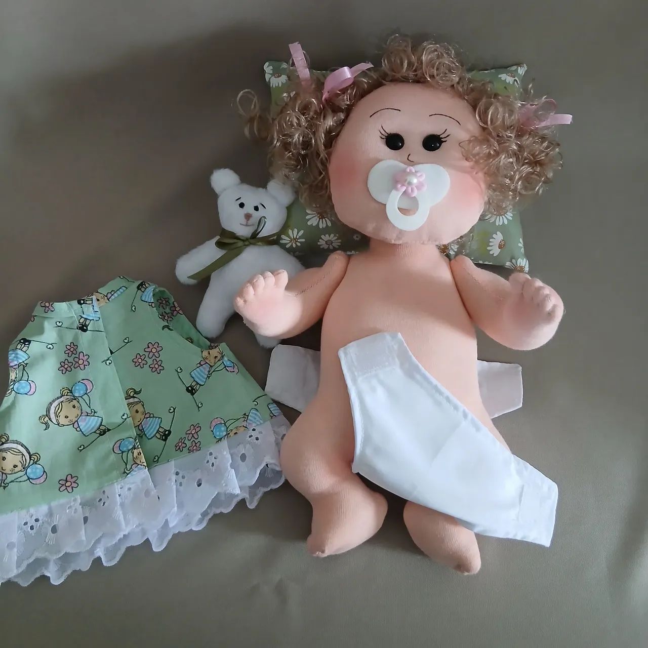Boneca de pano presentear - Foto 5