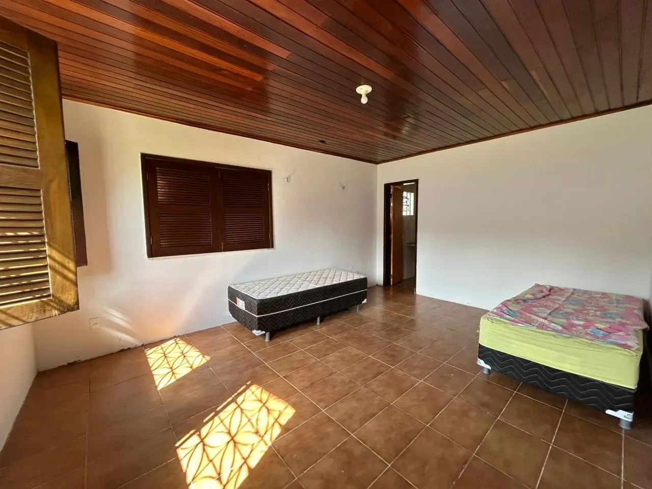 ALUGO CASA NO ARAÇAGY COM 4 SUÍTES E PISCINA - Foto 4