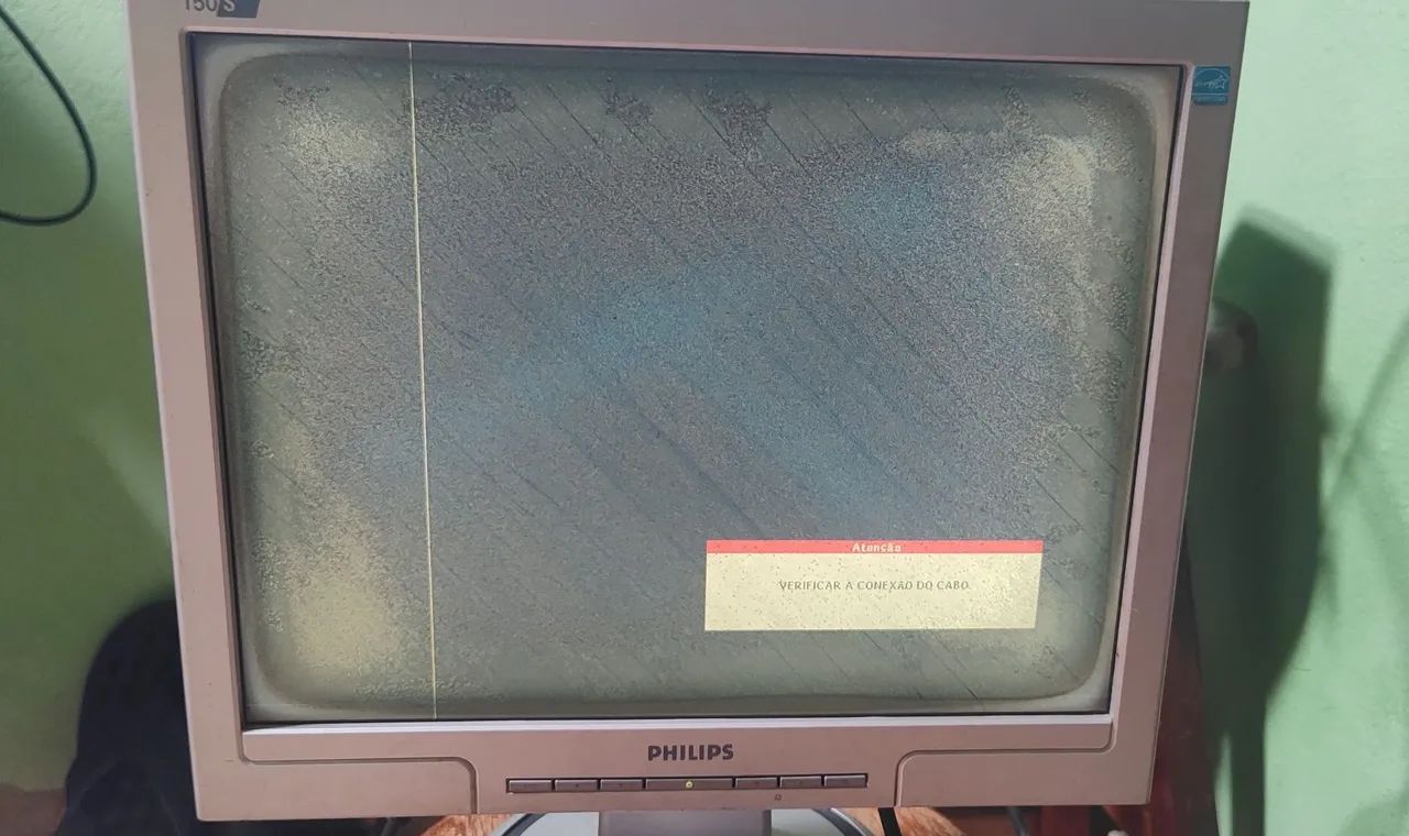 monitor Philips( com tela manchada ) - Foto 3
