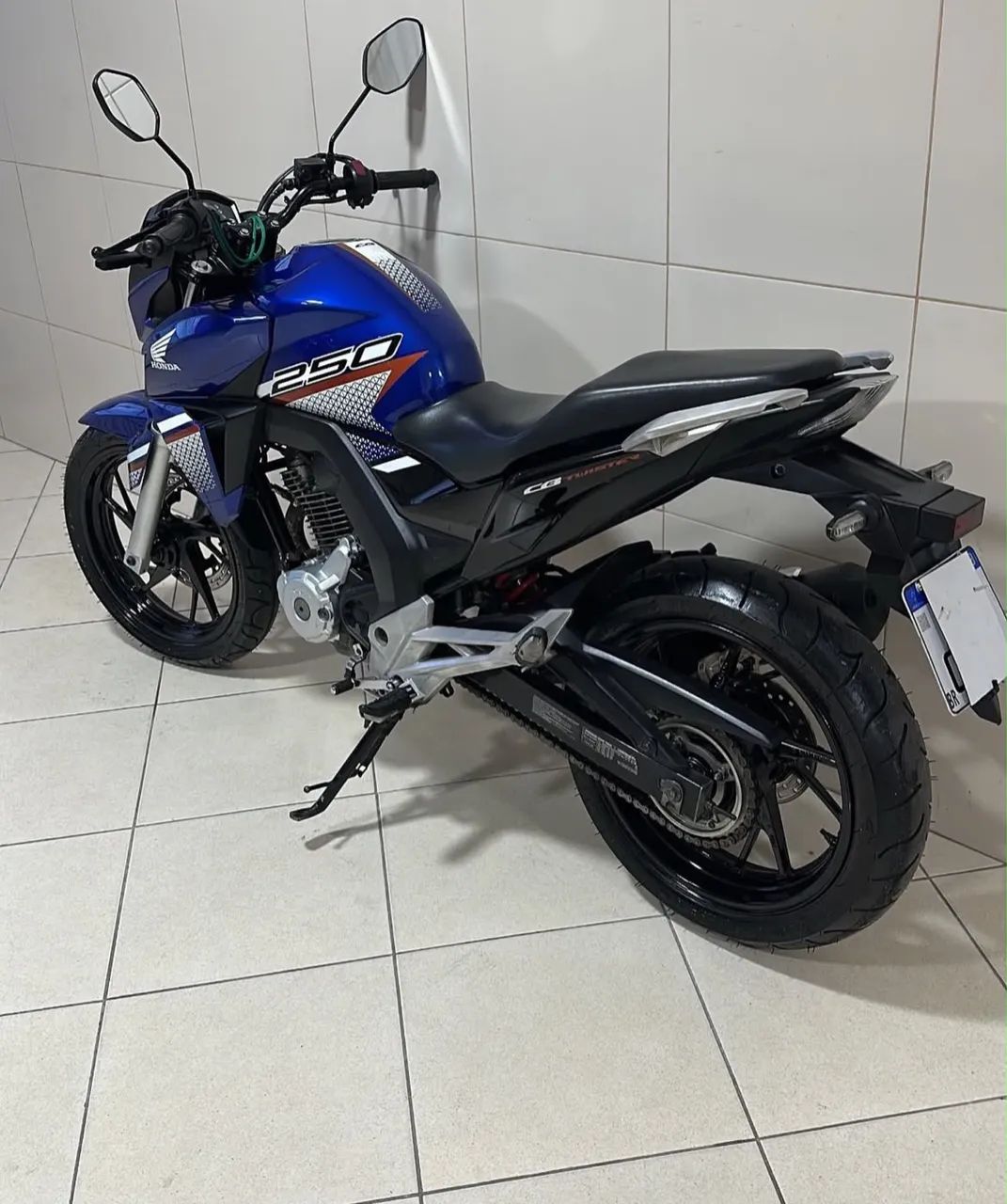 HONDA CB TWISTTER250F  - Foto 5